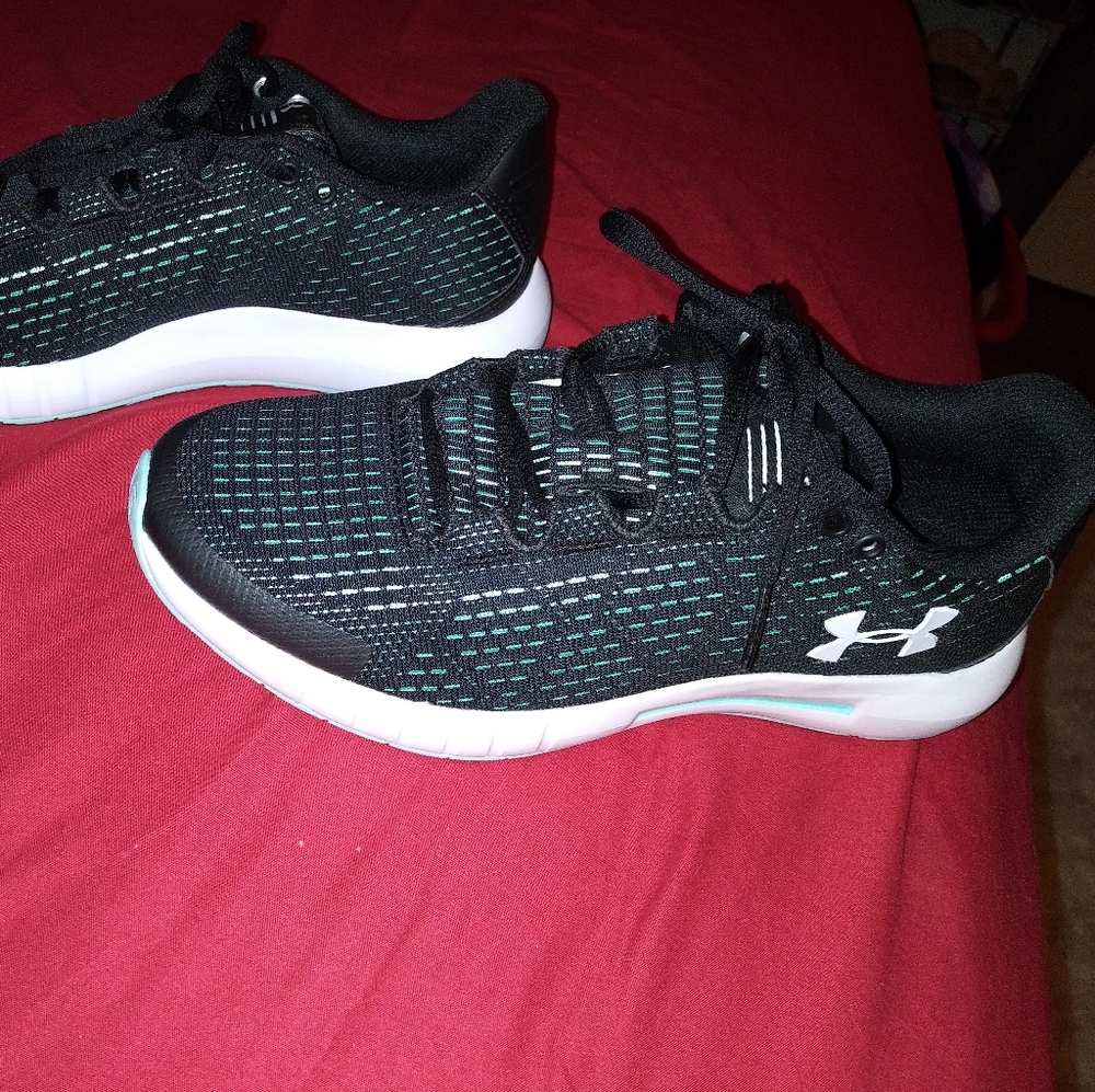 Women's under armour shoes